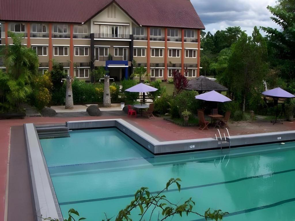 Wonua Monapa Hotel Resort Kendari Dış mekan fotoğraf