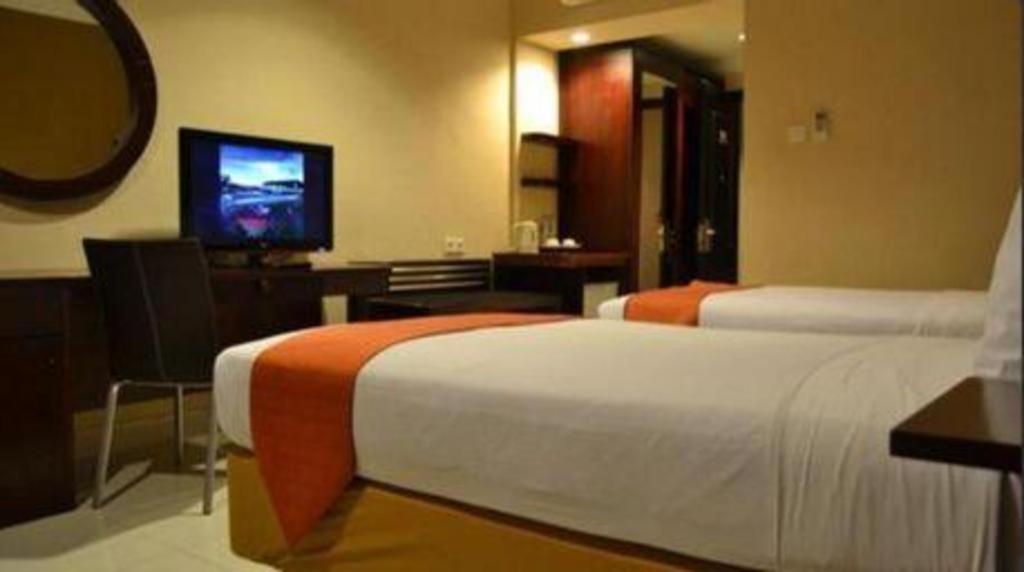 Wonua Monapa Hotel Resort Kendari Dış mekan fotoğraf